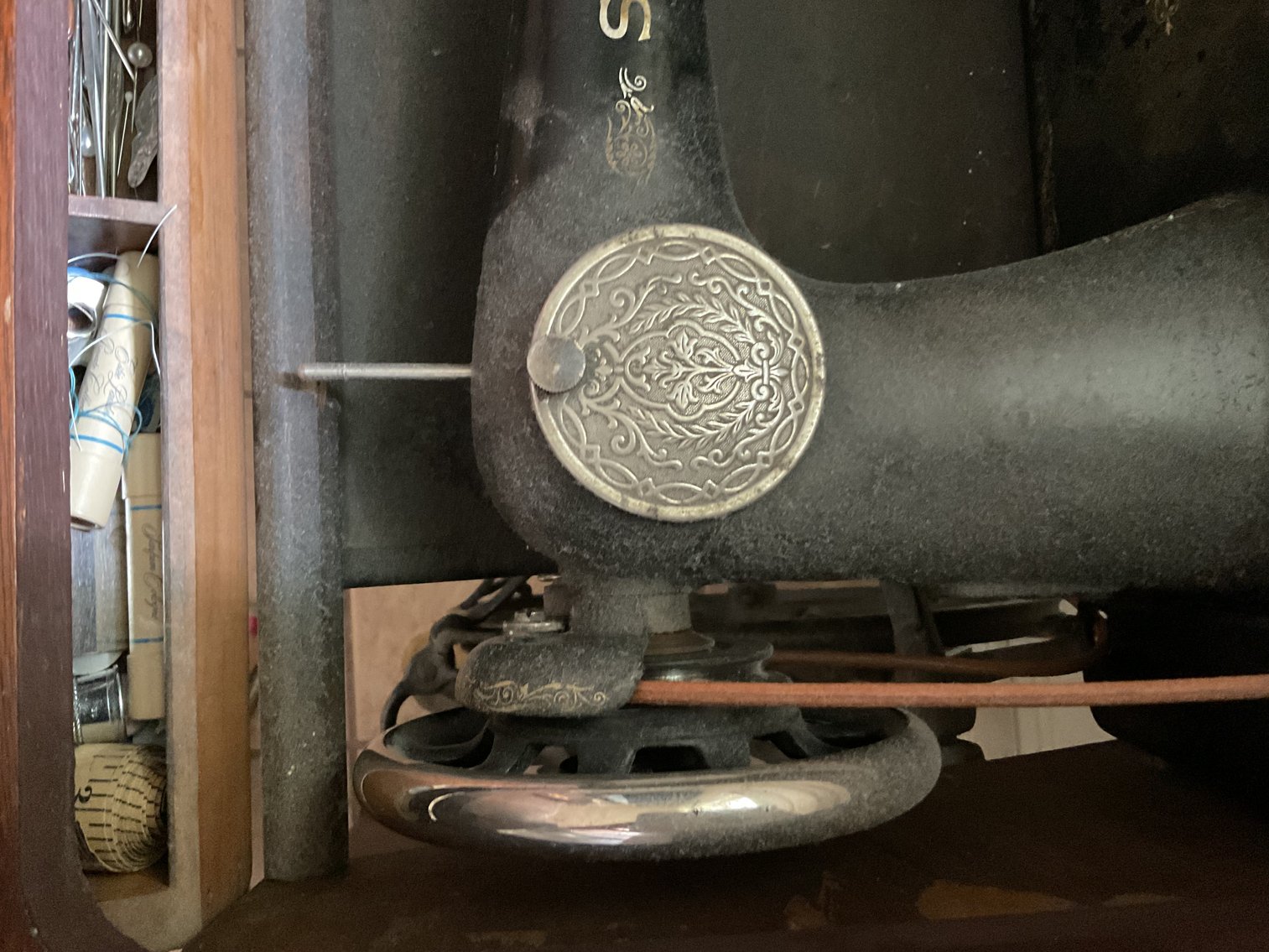 Image for Singer Treadle Sewing Machine on Cast Iron Stand