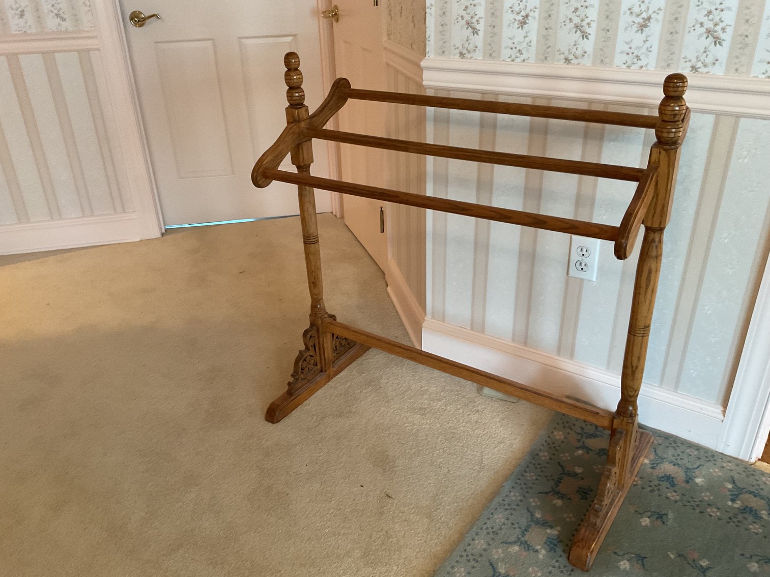 Image for Oak Quilt Rack - Hand Made