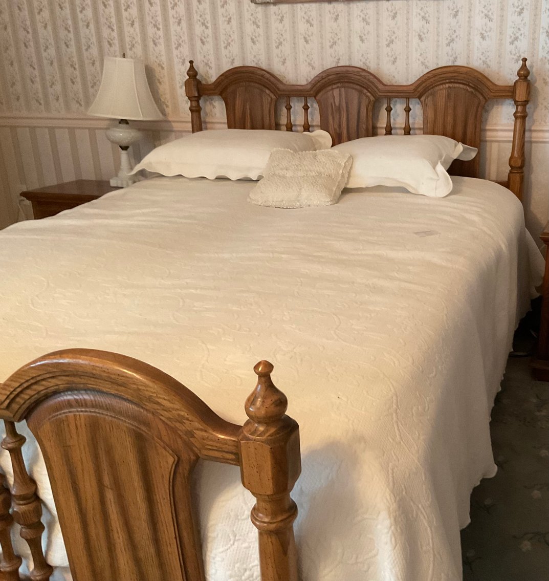 Image for Craftmatic Adjustable Bed on American Furniture Frame