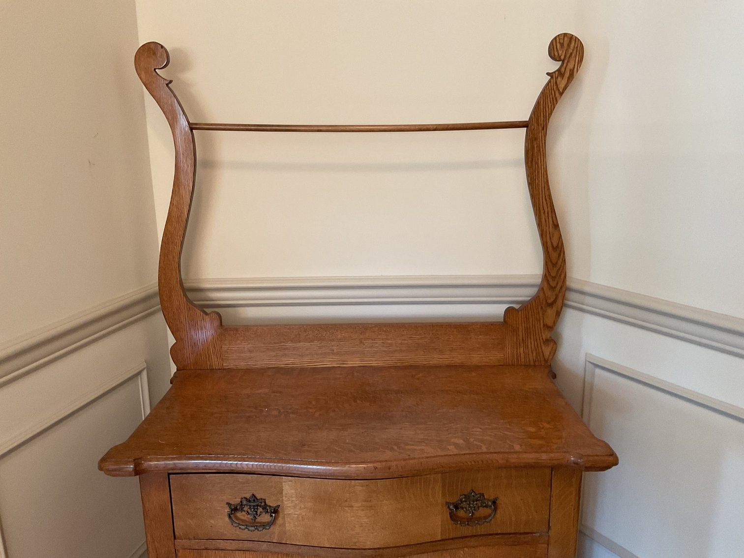 Image for Antique Oak Wash Stand