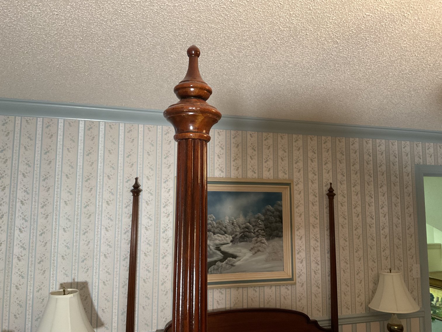 Image for Thomasville Queen Poster Bed