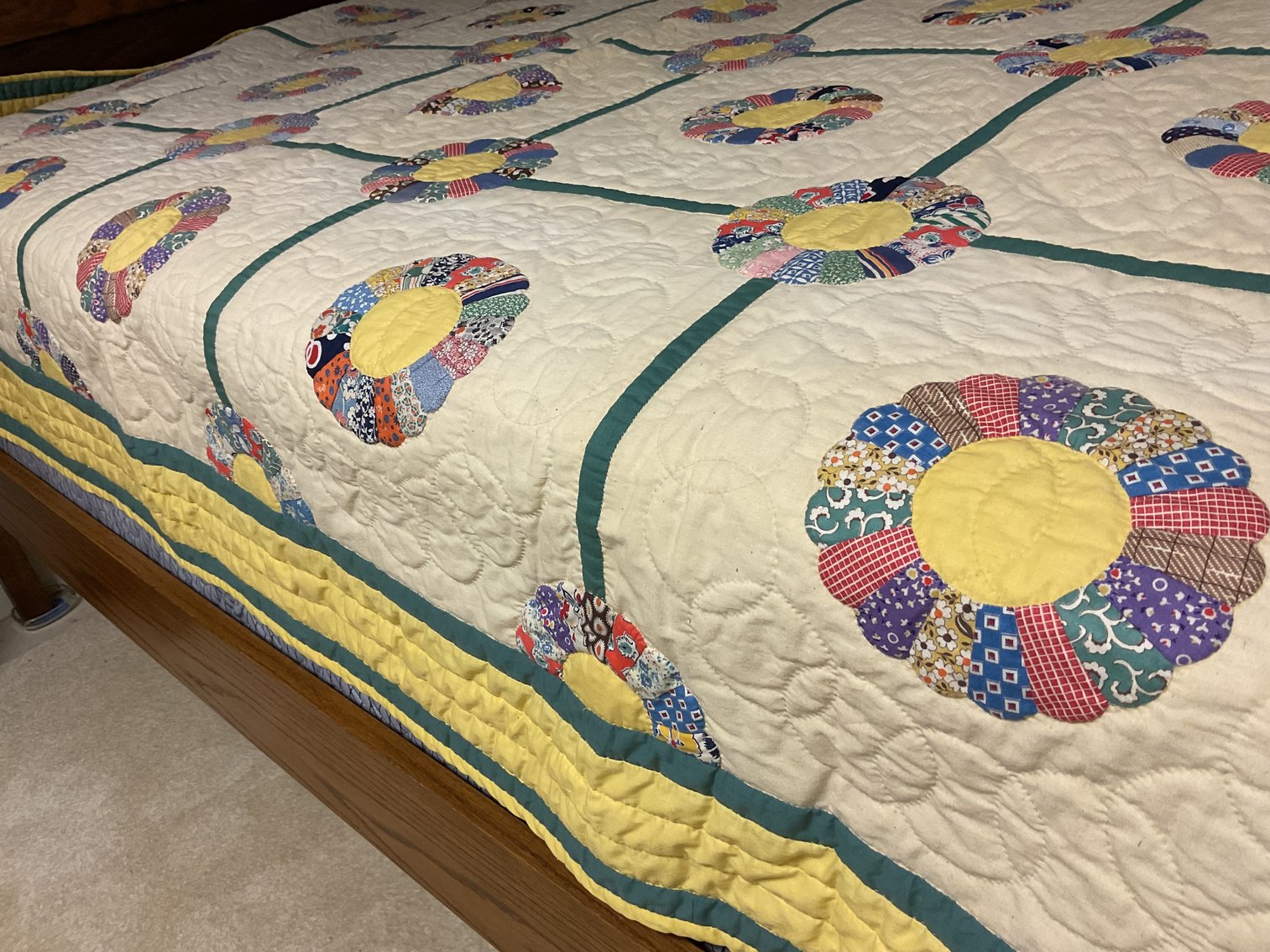 Image for Fabulous Hand Made Quilt