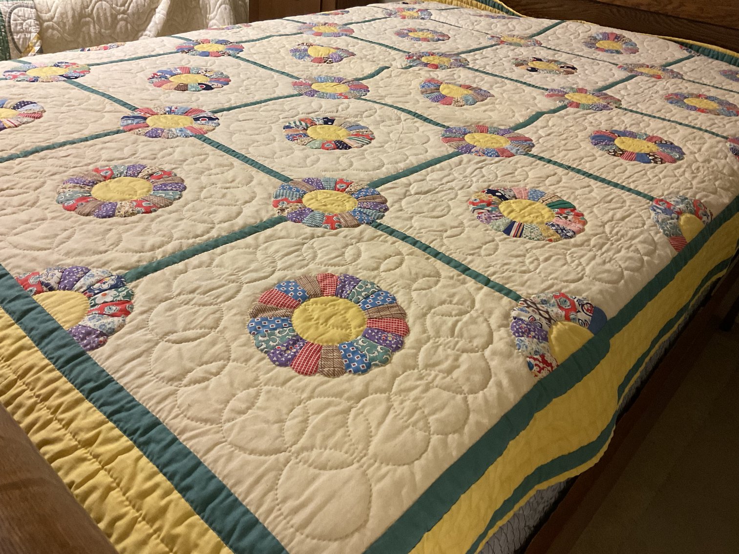 Image for Fabulous Hand Made Quilt