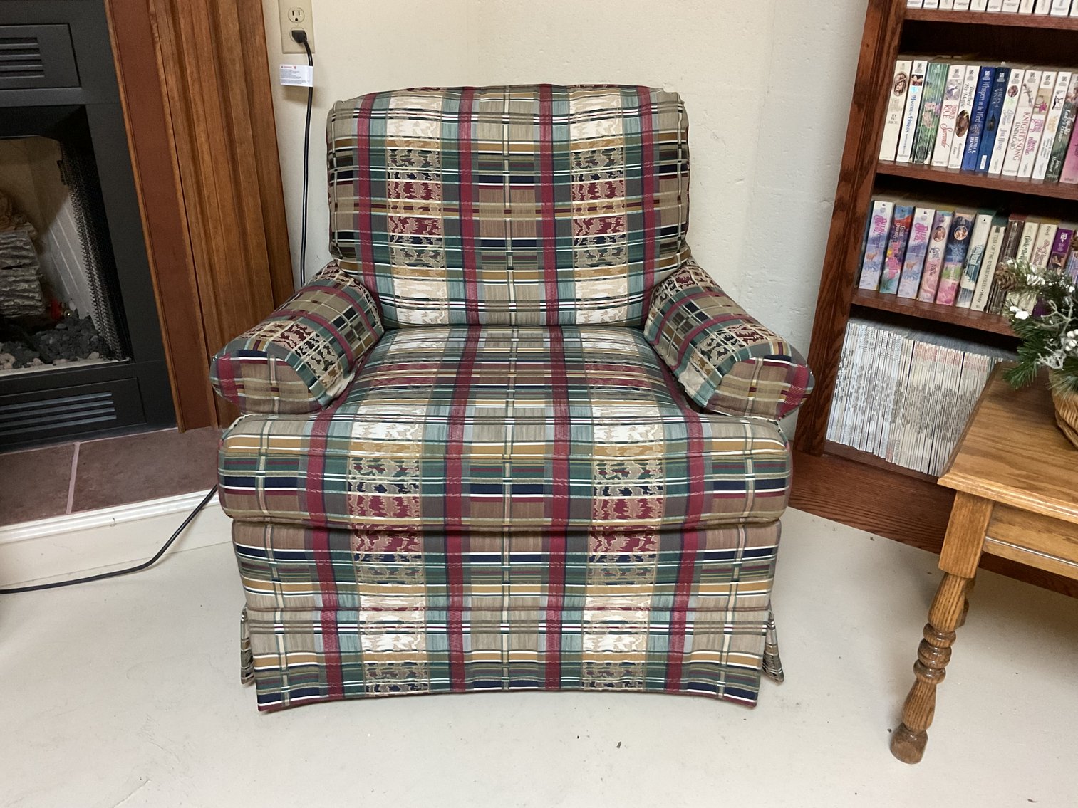 Image for Love Seat & Chair by LT Designs