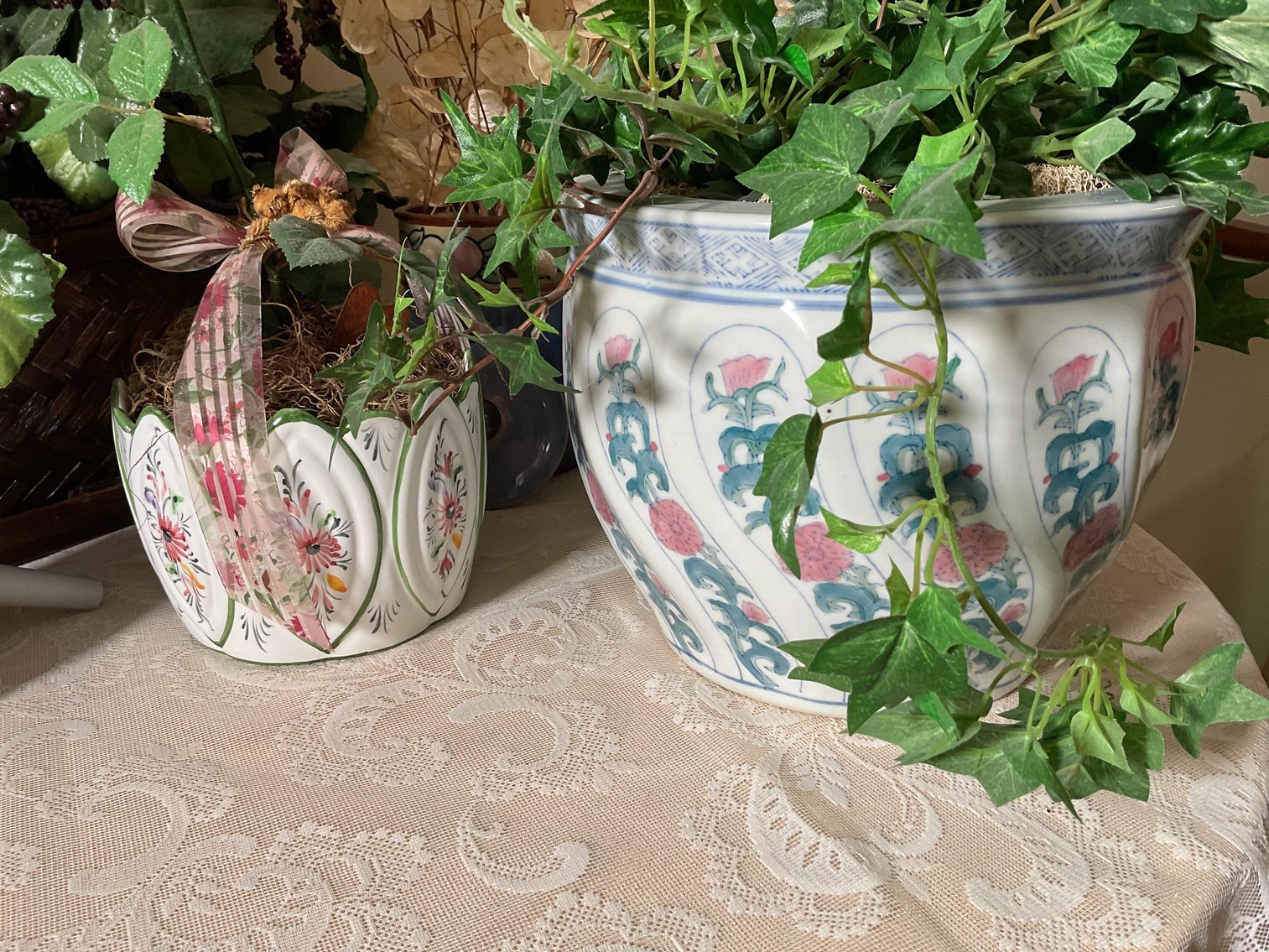 Image for Floral Arrangements in Vases