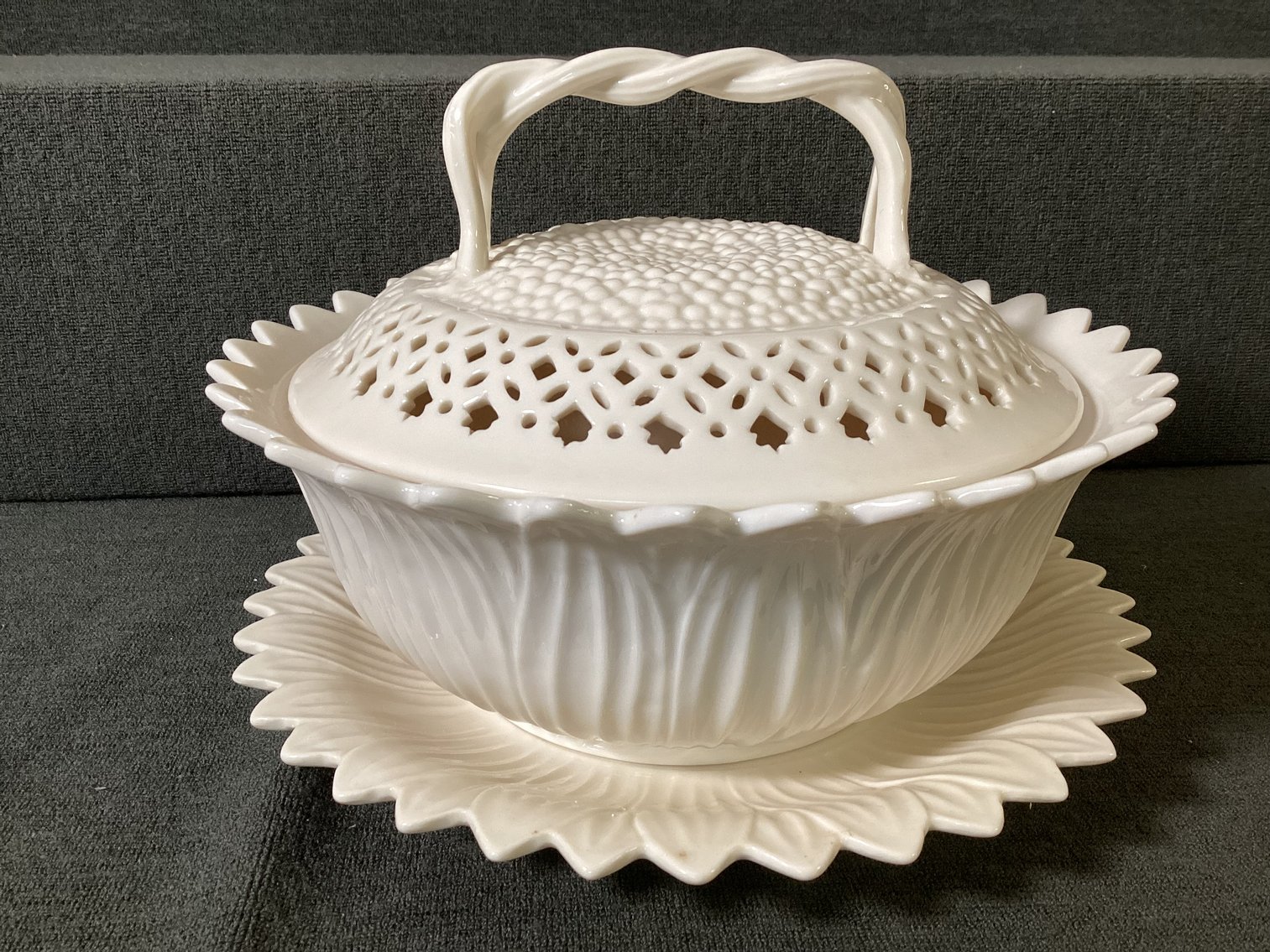 Image for Serving Pieces