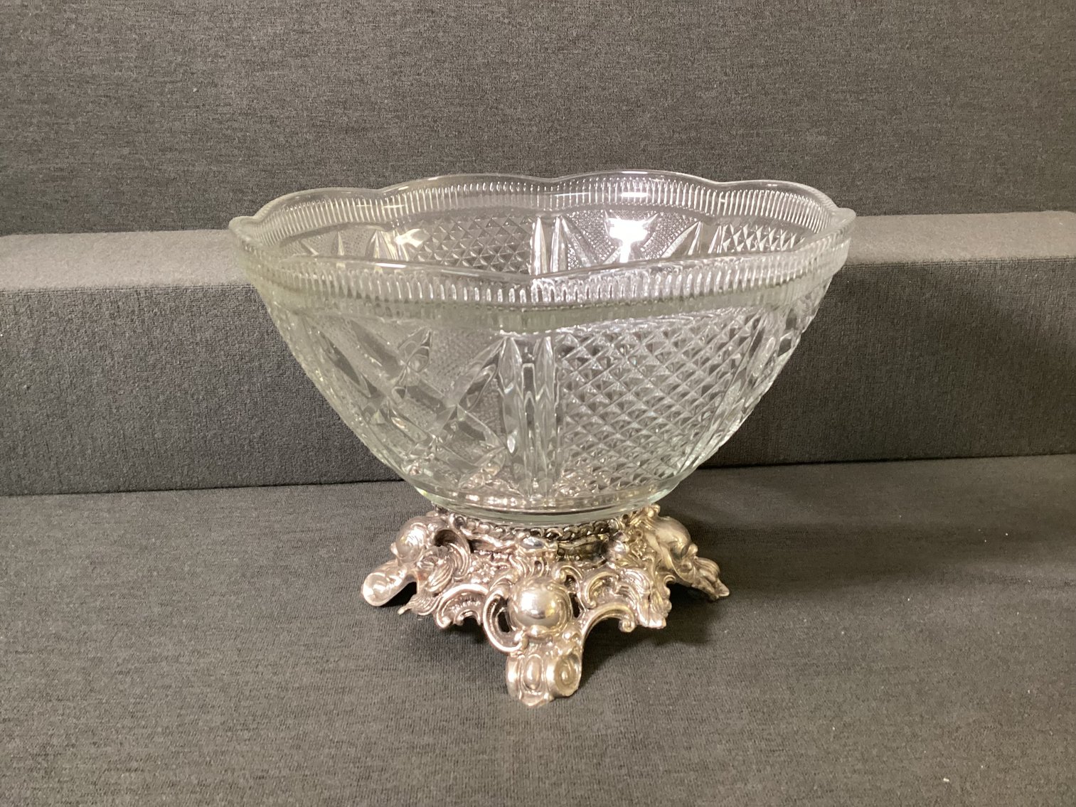 Image for 2 Punch Bowls & 24 Cups