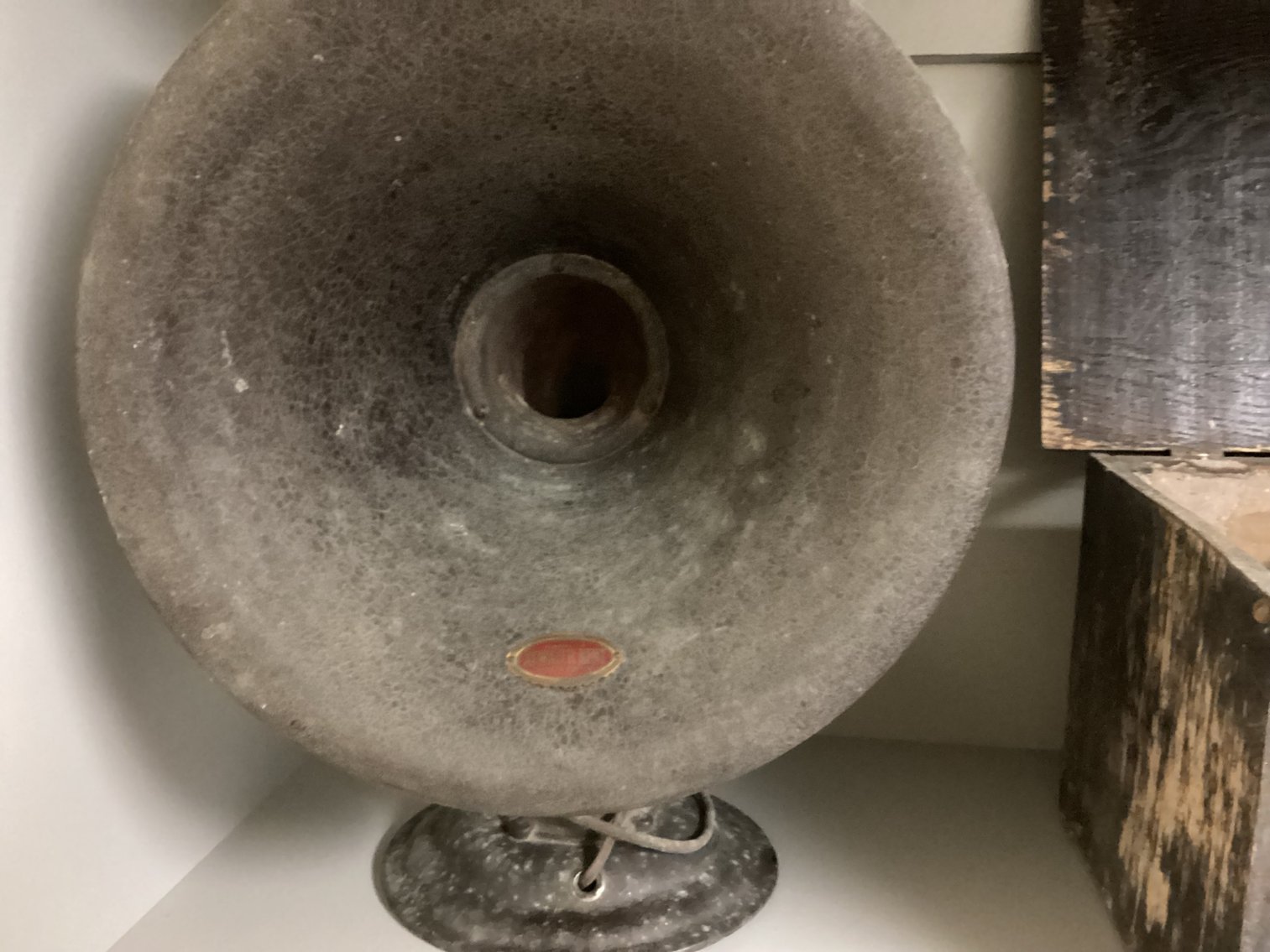 Image for Vintage Radio and Speaker