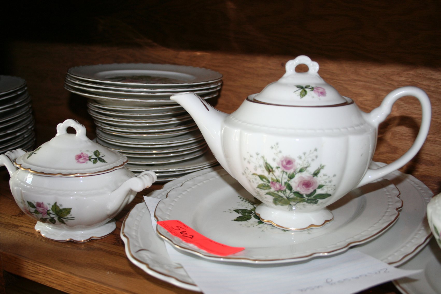 Image for Embassey USA Beautiful Flowered 56 Piece Set