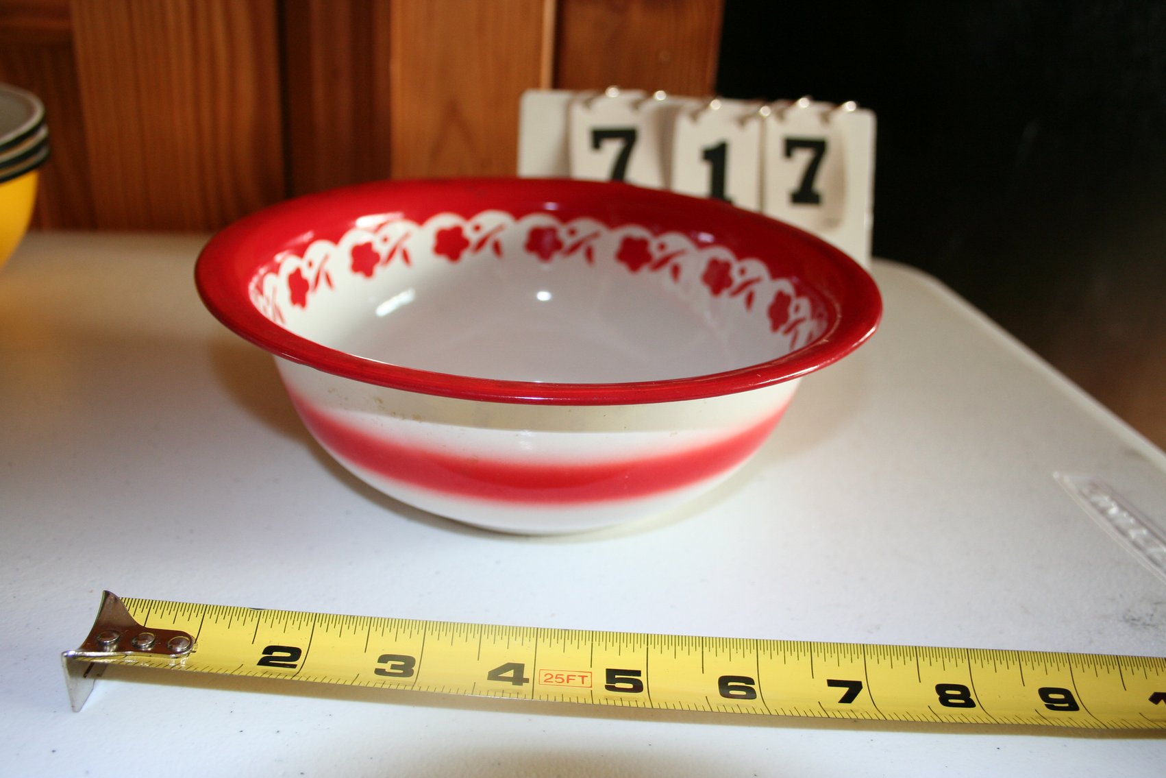 Image for Vintage Enamel Ware Bowls (1)