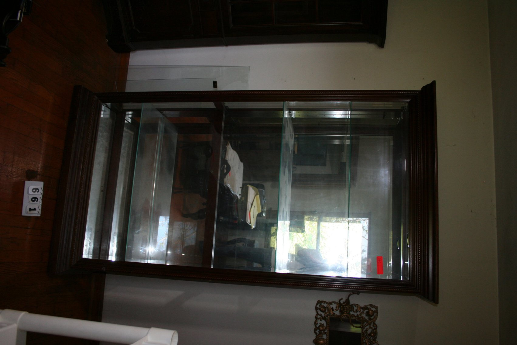 Image for Show Case Lighted 41