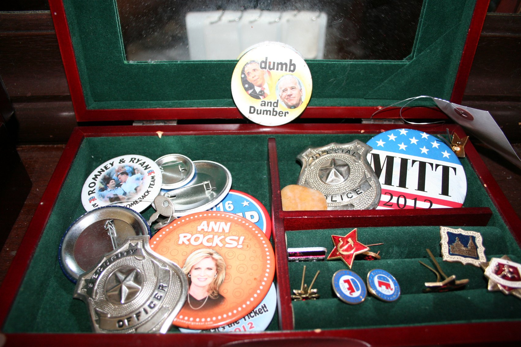 Image for Mens Jewelry Box & Contents