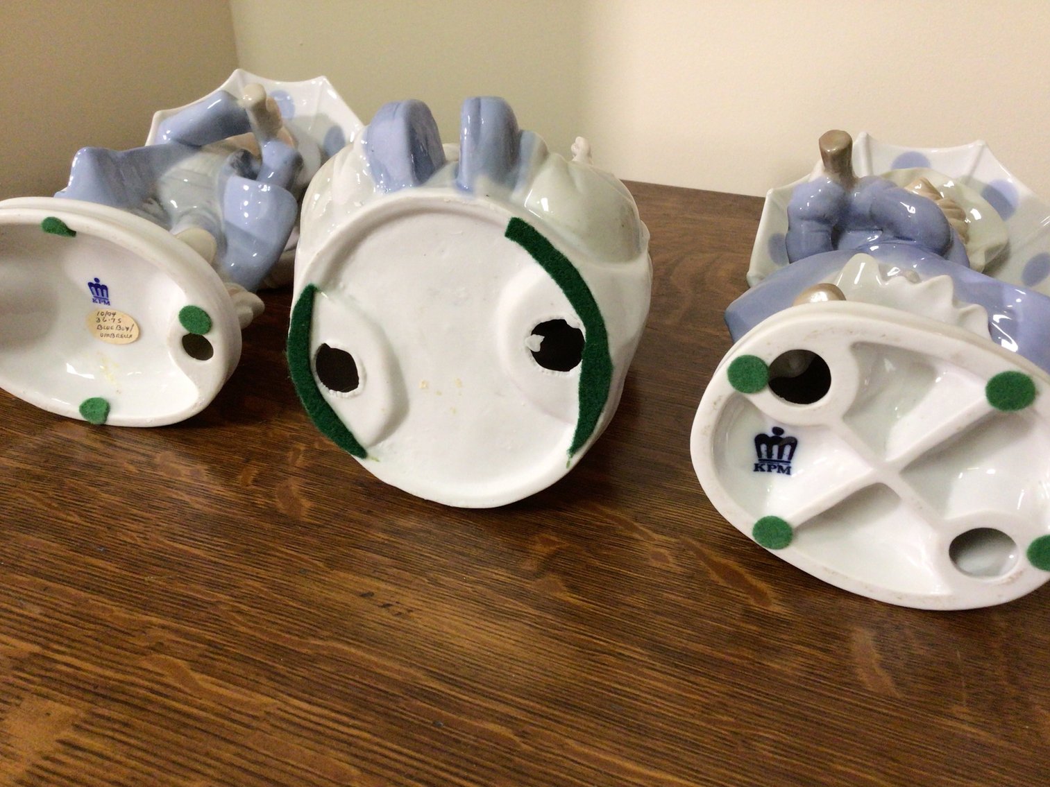 Image for Figurine Lot, Covered Compote and Vase