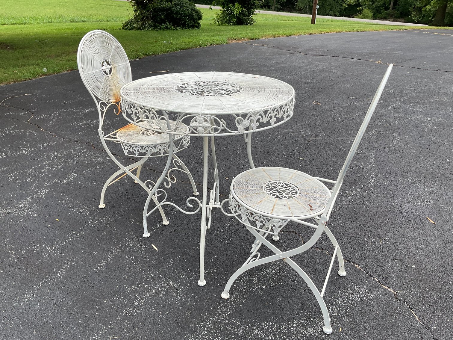 Image for Vintage Metal Folding Bistro Table & Chairs