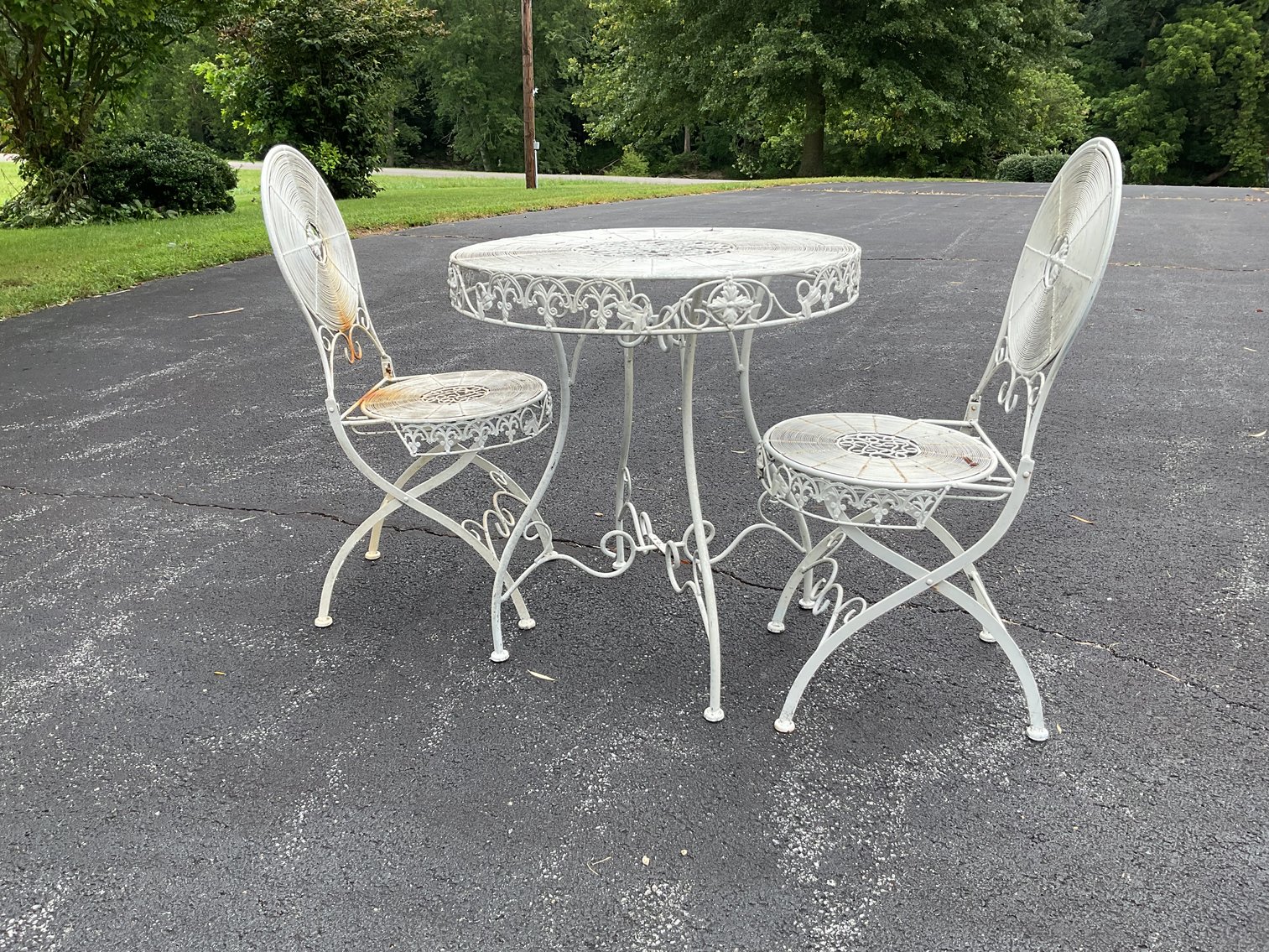 Image for Vintage Metal Folding Bistro Table & Chairs