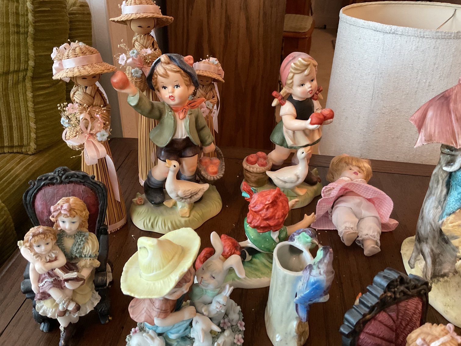 Image for Lot of Small Figurines