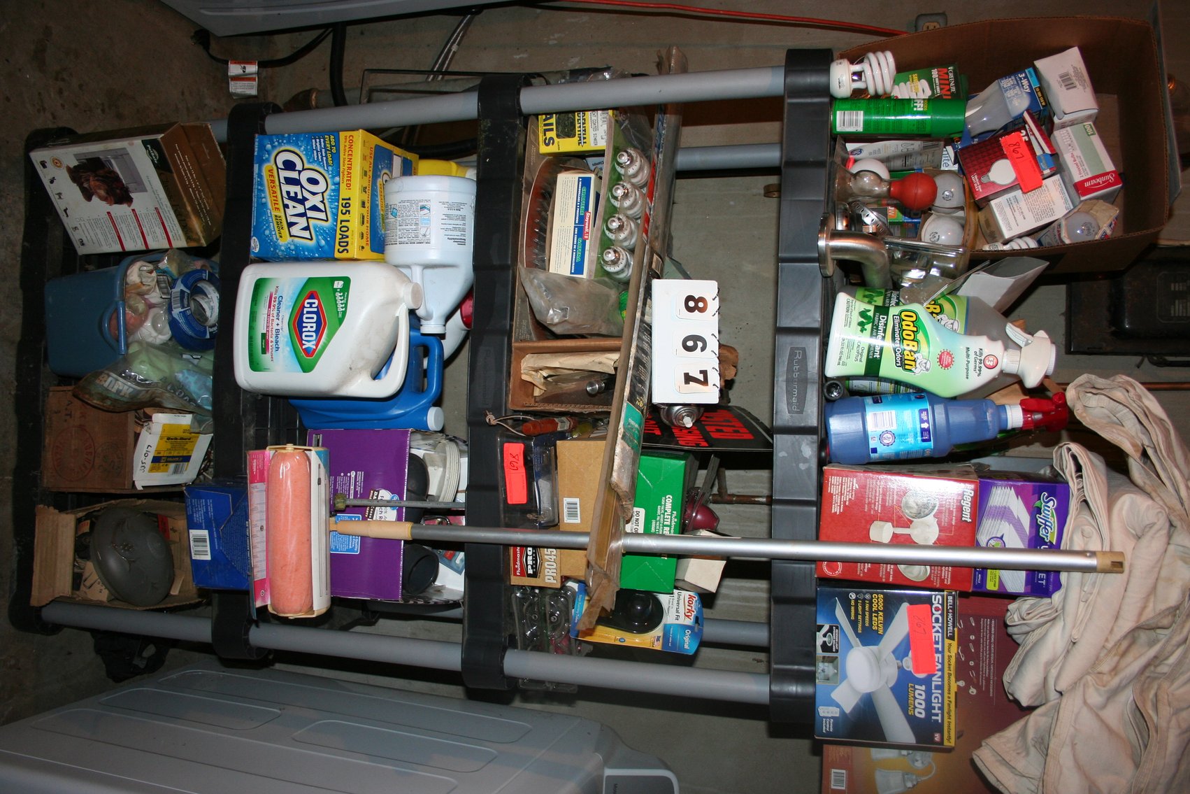 Image for Shelf & Contents 100's of Dollars