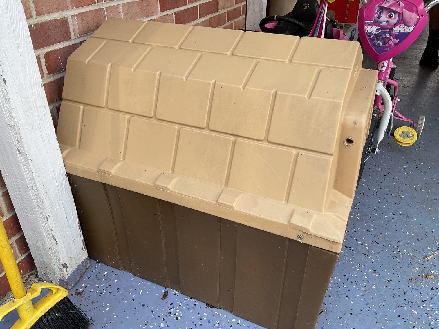 Image for Insulated Dog House