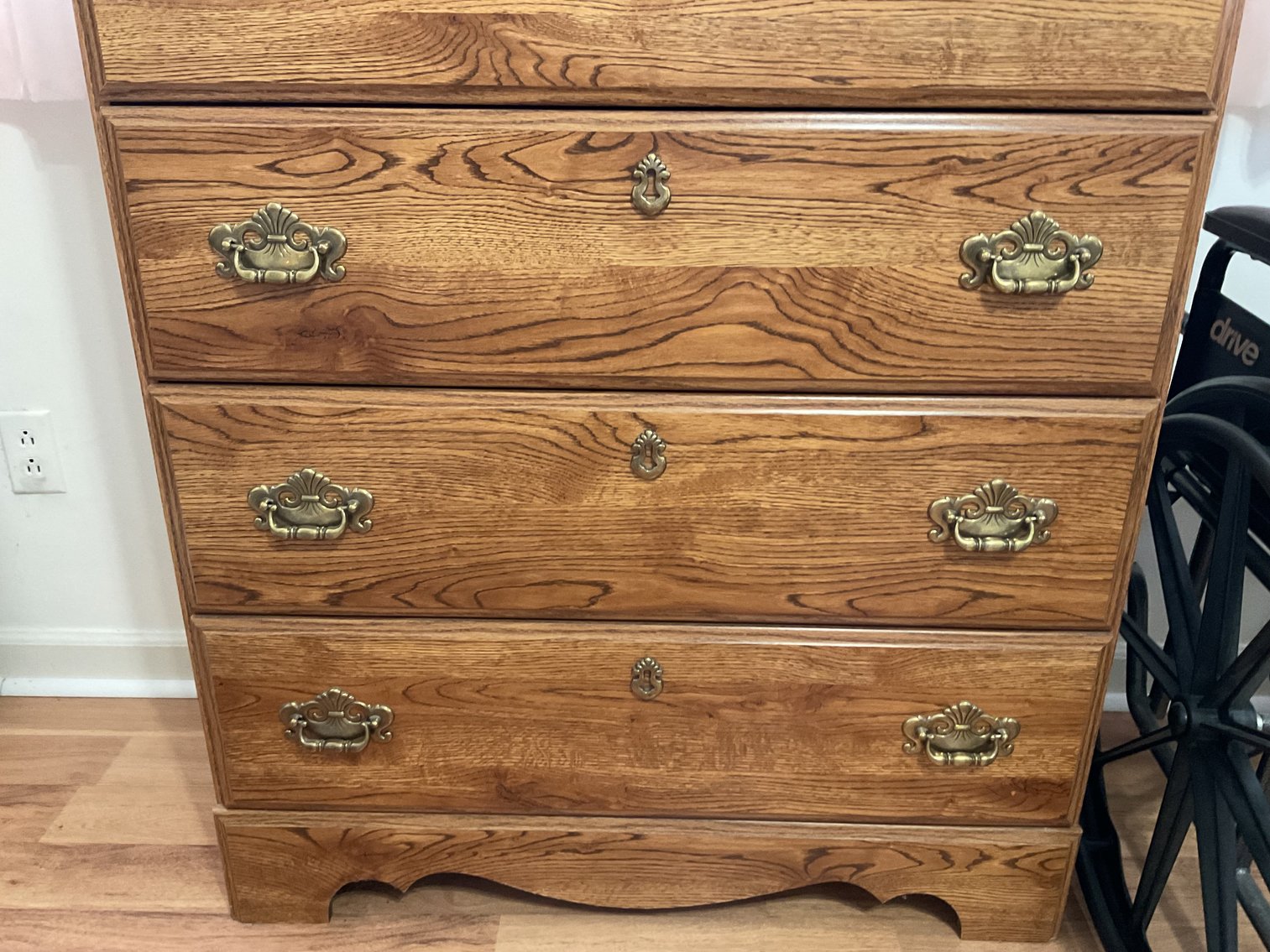 Image for Oak Chest of Drawers