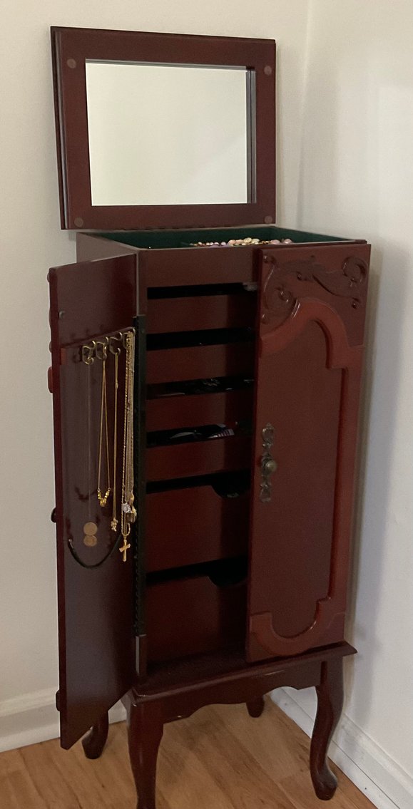 Image for Standing Jewelry Box