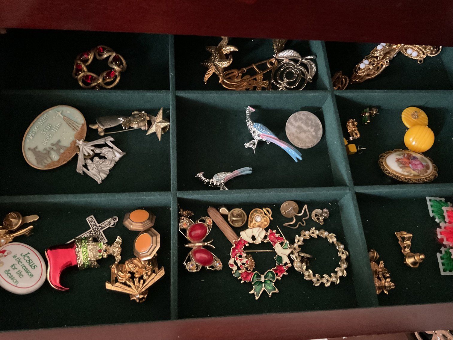 Image for Large Lot of Costume Jewelry