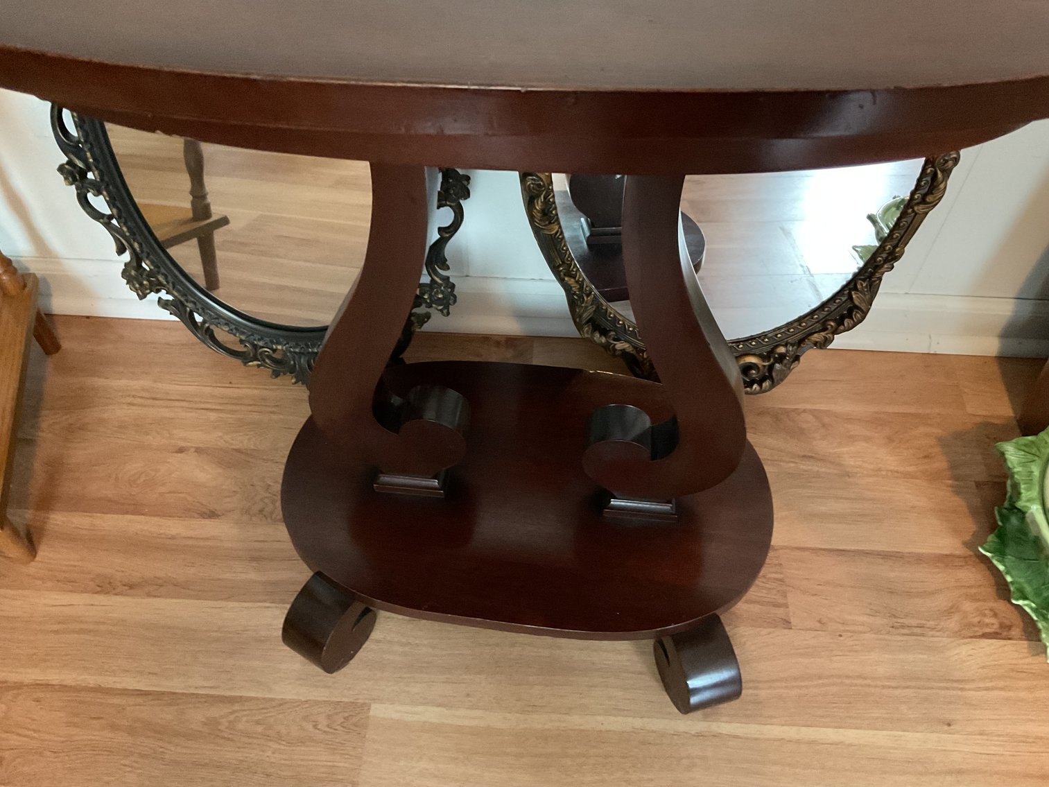 Image for Table and 2 Mirrors