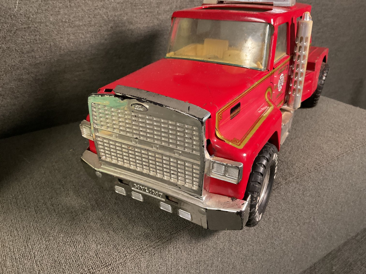 Image for Nylint Metal Truck