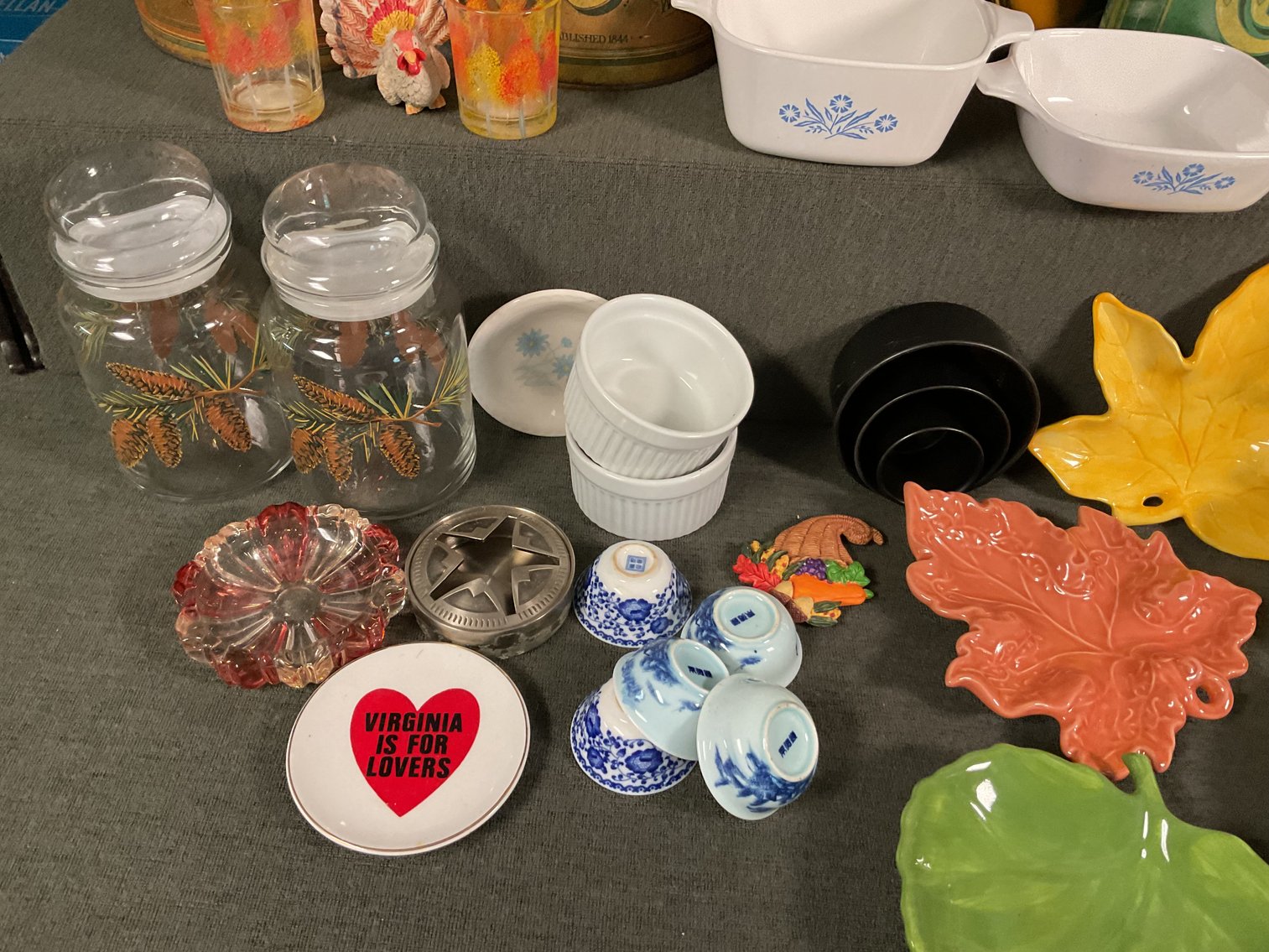 Image for Kitchen and Decor Lot