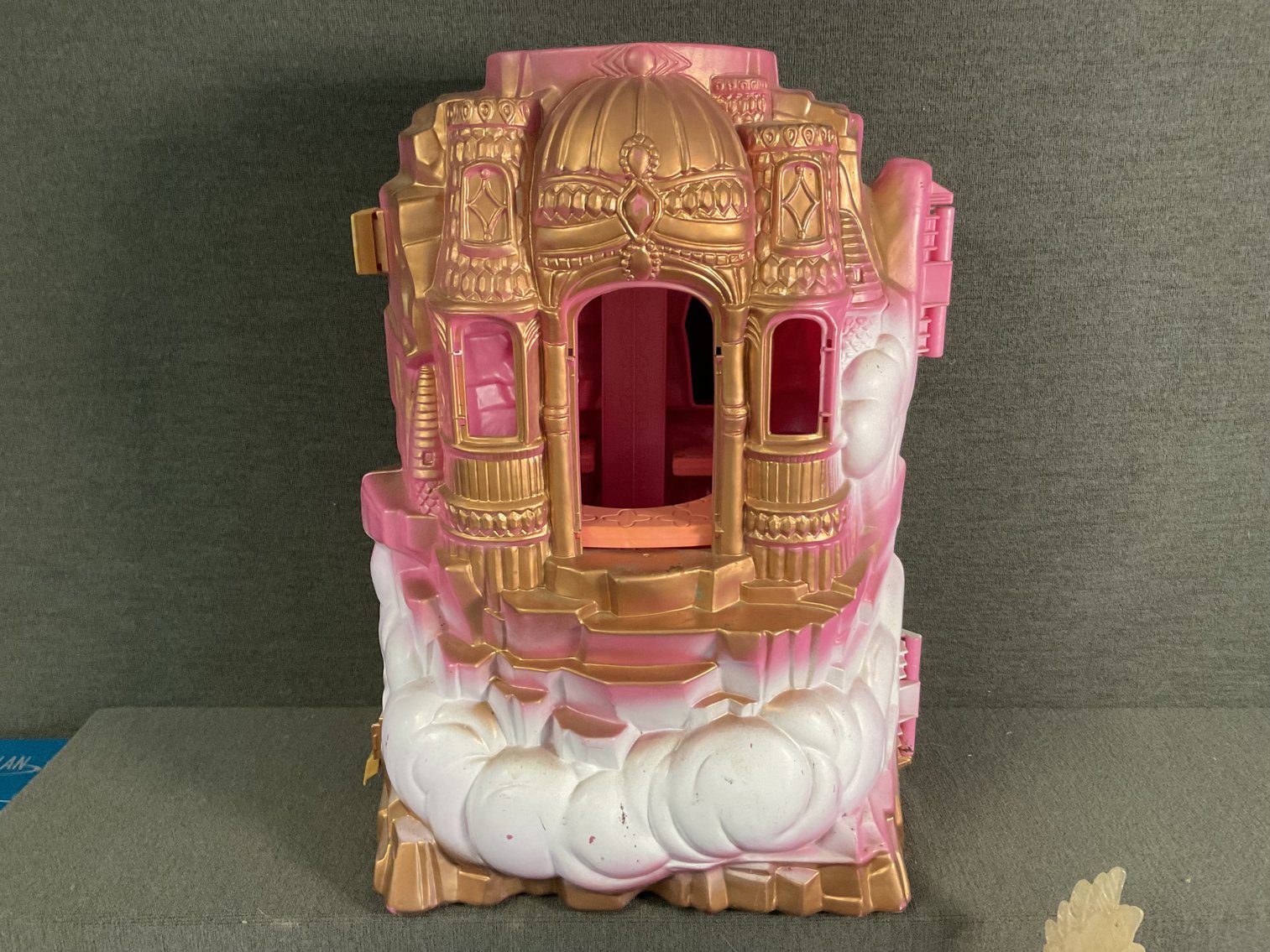 Image for She-Ra Crystal Castle and Dolls