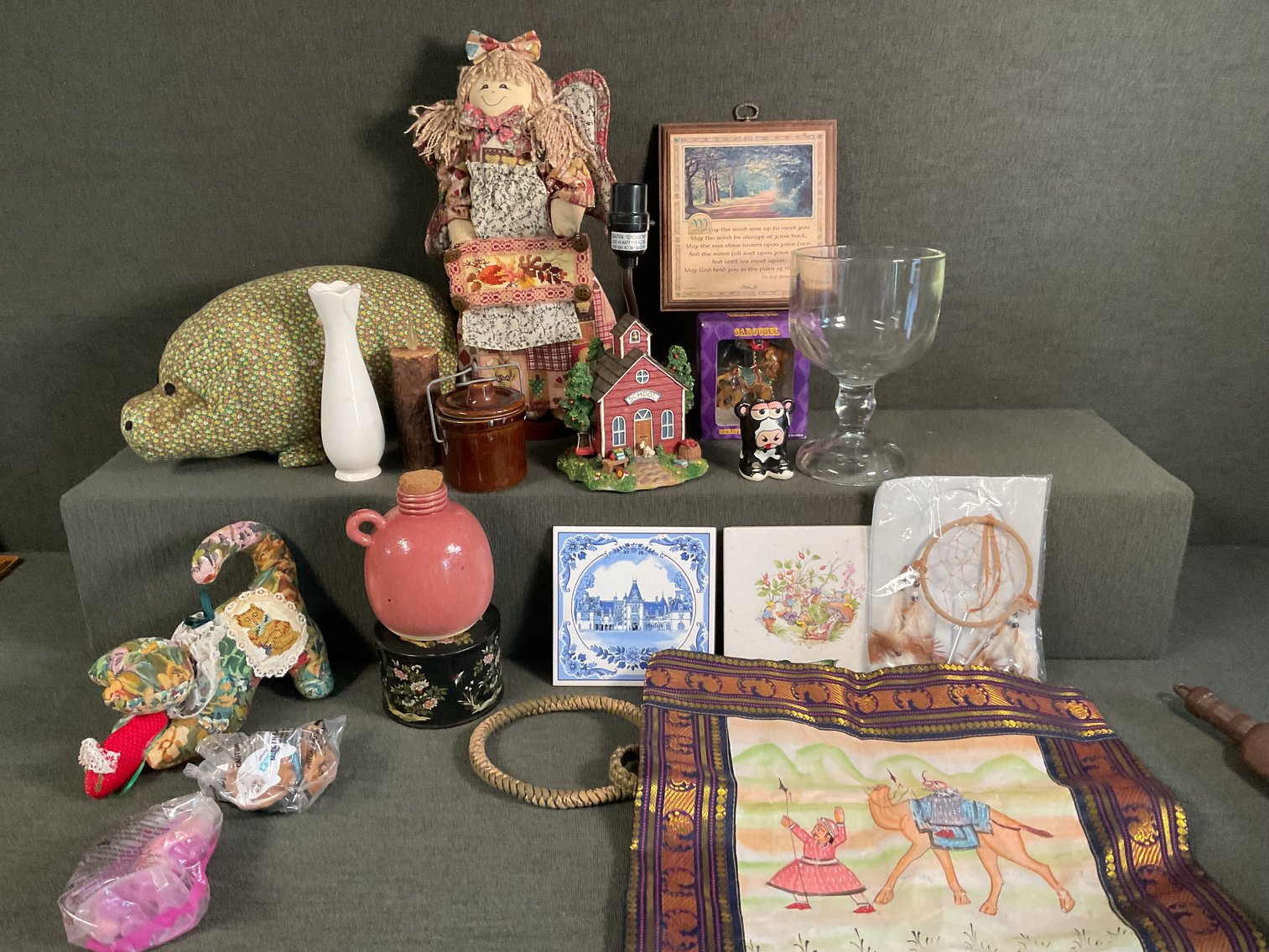 Image for Miscellaneous Decorator’s Lot