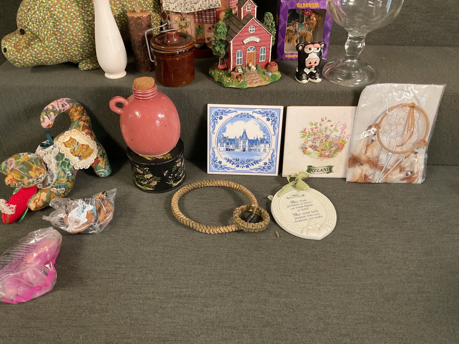 Image for Miscellaneous Decorator’s Lot