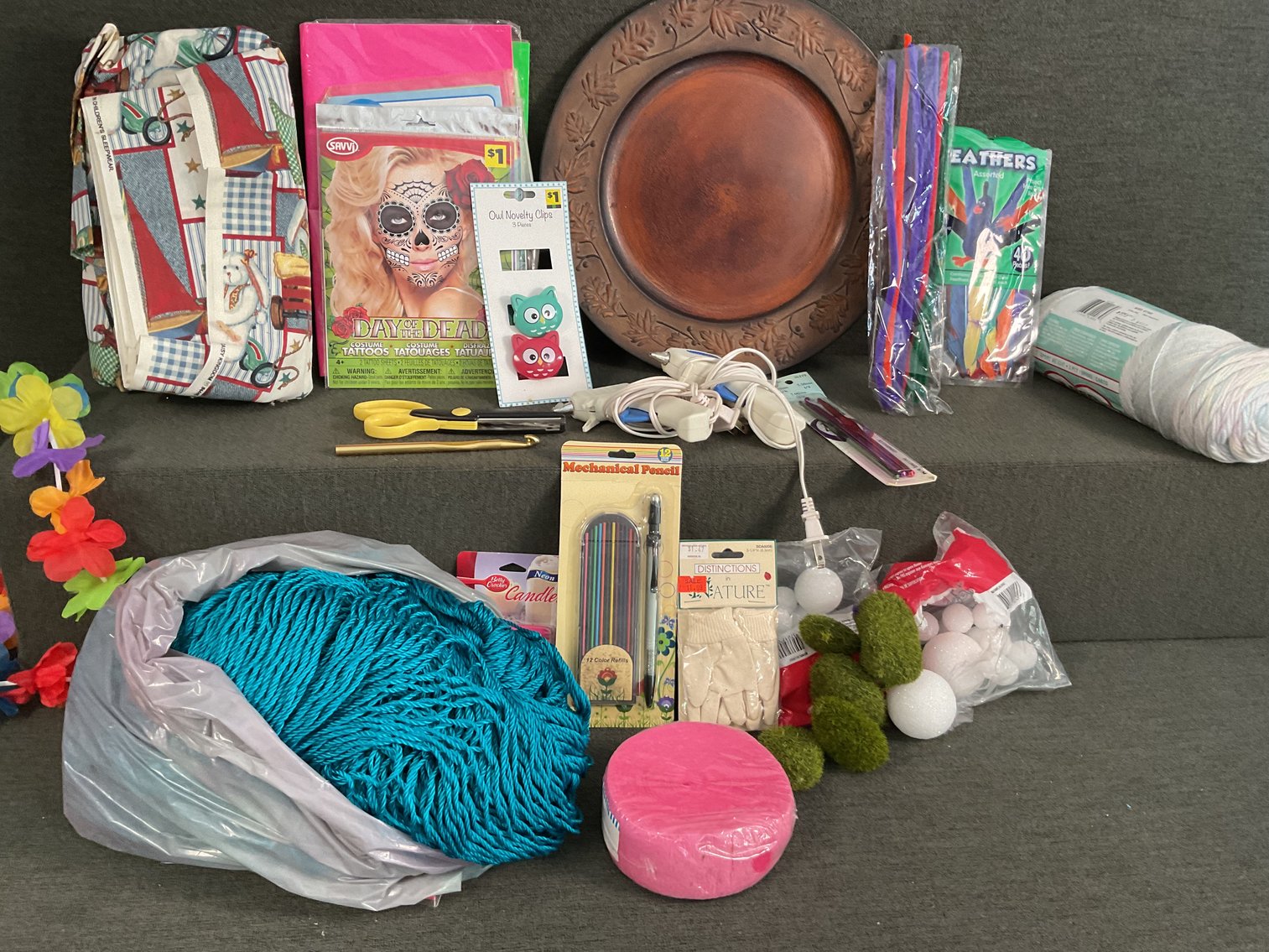 Image for Large Lot of Craft Items