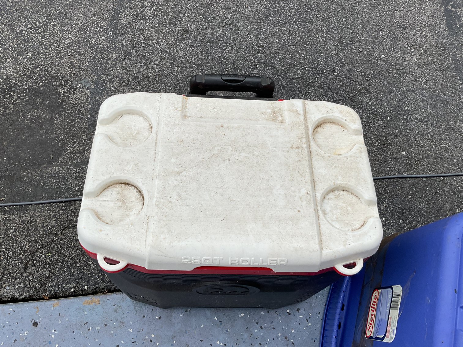 Image for 28 Qt Rolling Cooler