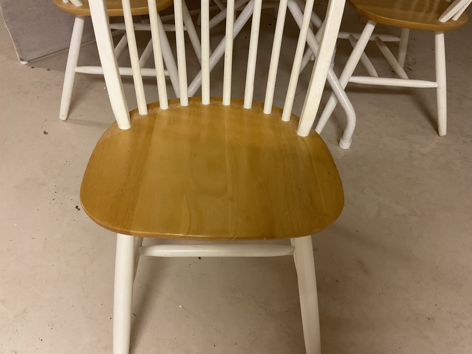 Image for Round Table with 4 Chairs