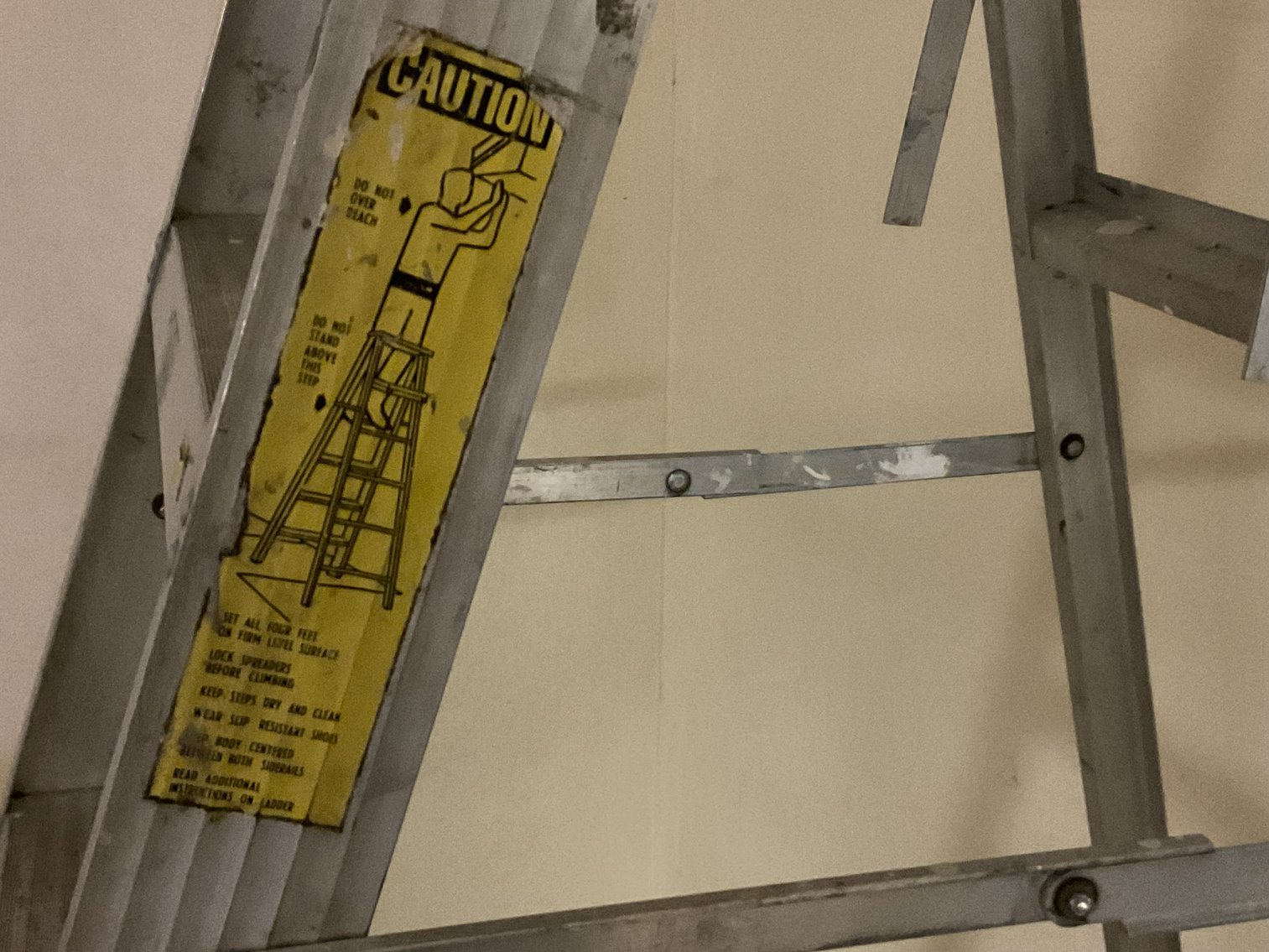 Image for Aluminum 6’ Ladder