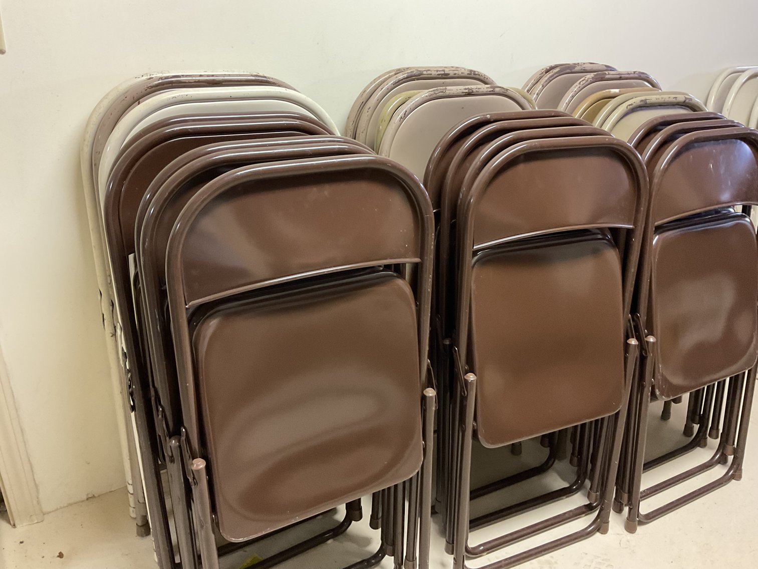 Image for Large Lot of Folding Chairs