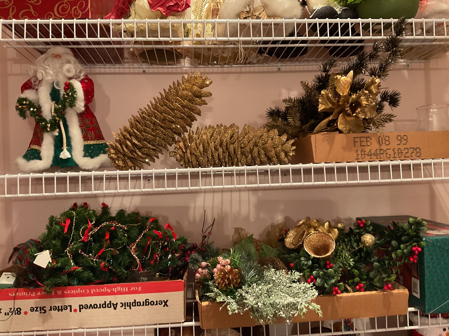 Image for Large Lot of Nice Christmas Decorations