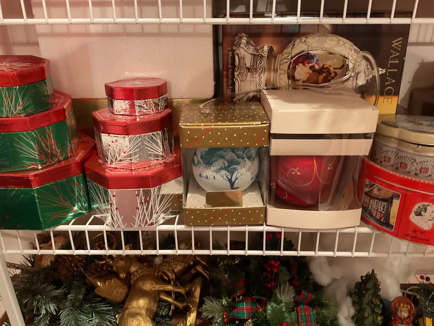 Image for Lot of Very Nice Christmas Decorations