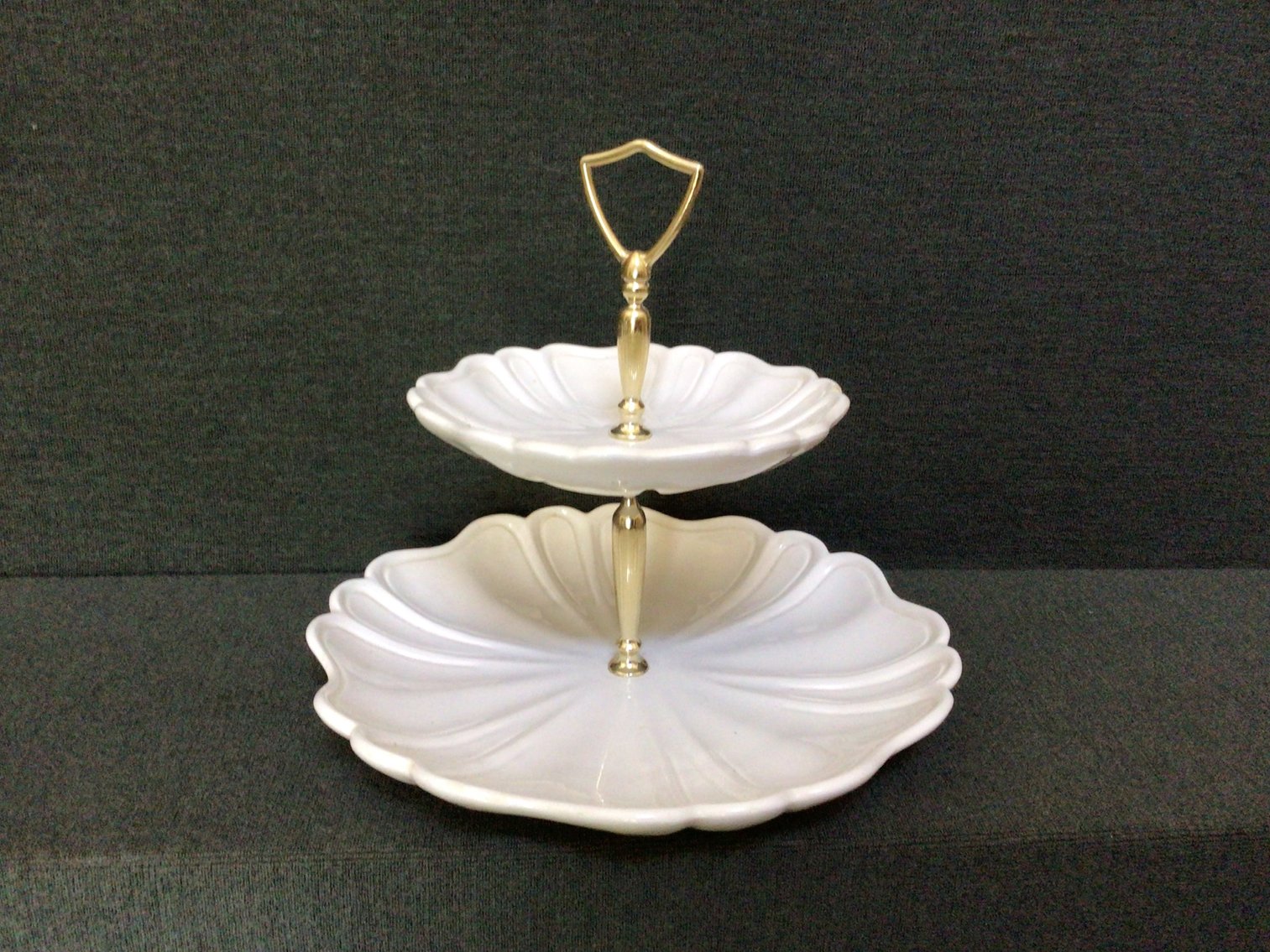 Image for Domed Cake Stand and Tidbit Tray