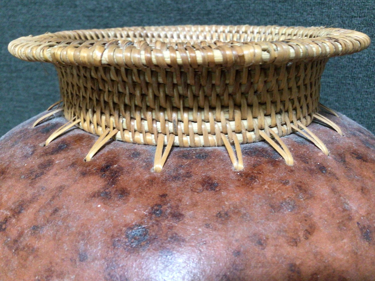 Image for Large Urn/Vase and 2 Small Teapots