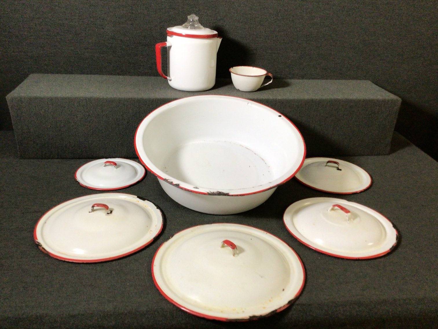 Image for Enamelware with Extra Lids and Bonus