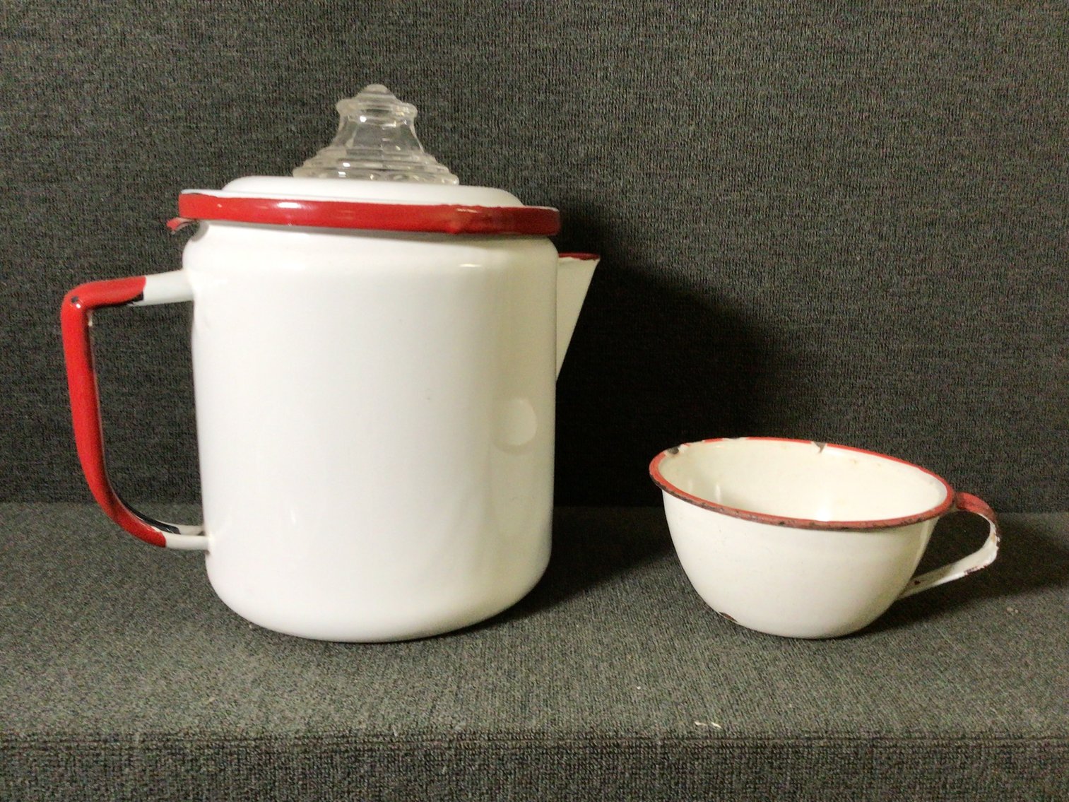 Image for Enamelware with Extra Lids and Bonus