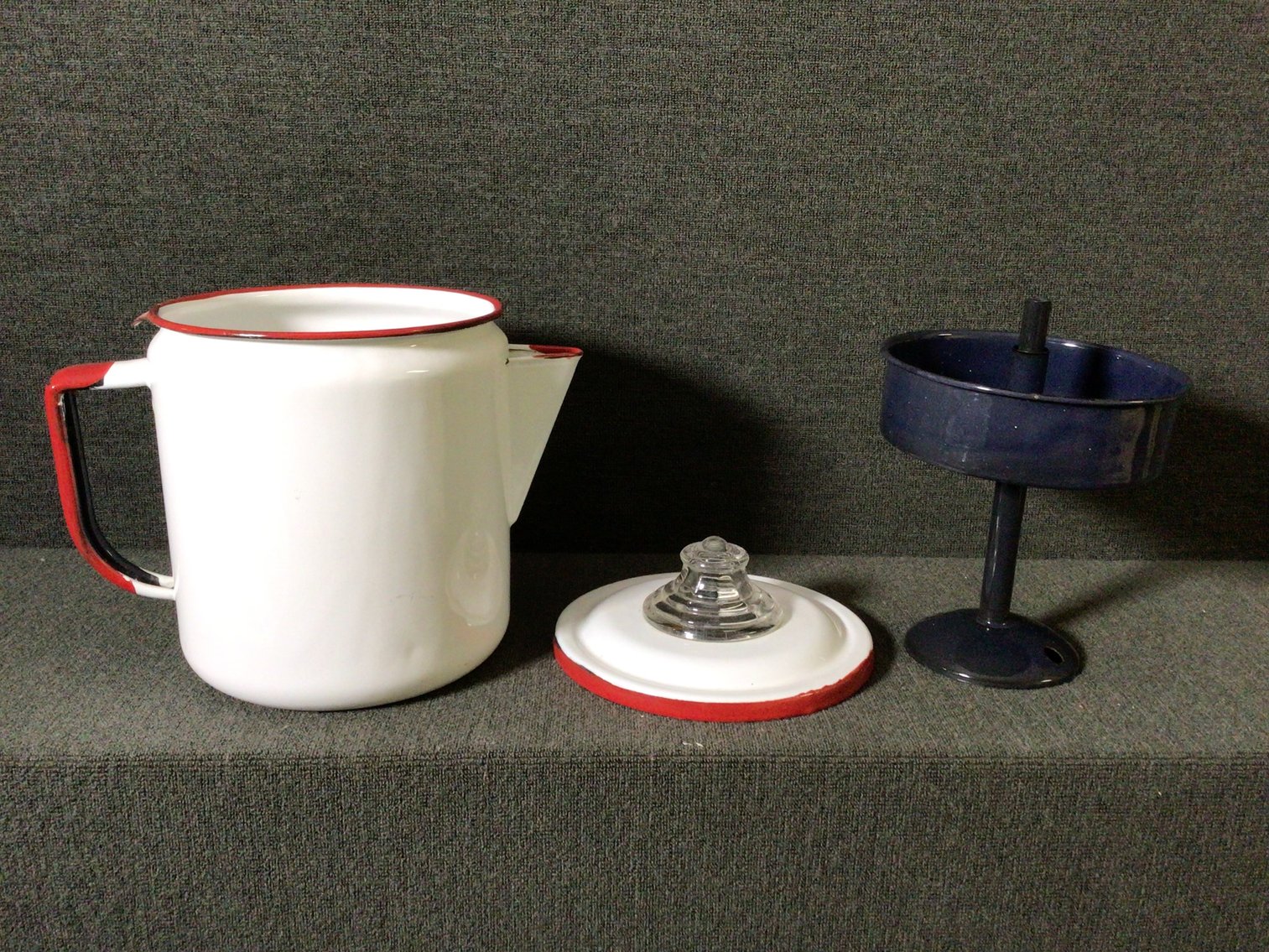 Image for Enamelware with Extra Lids and Bonus