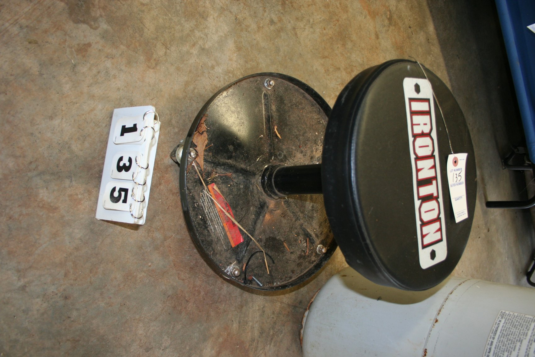 Image for Rolling Hydraulic Shop Seat