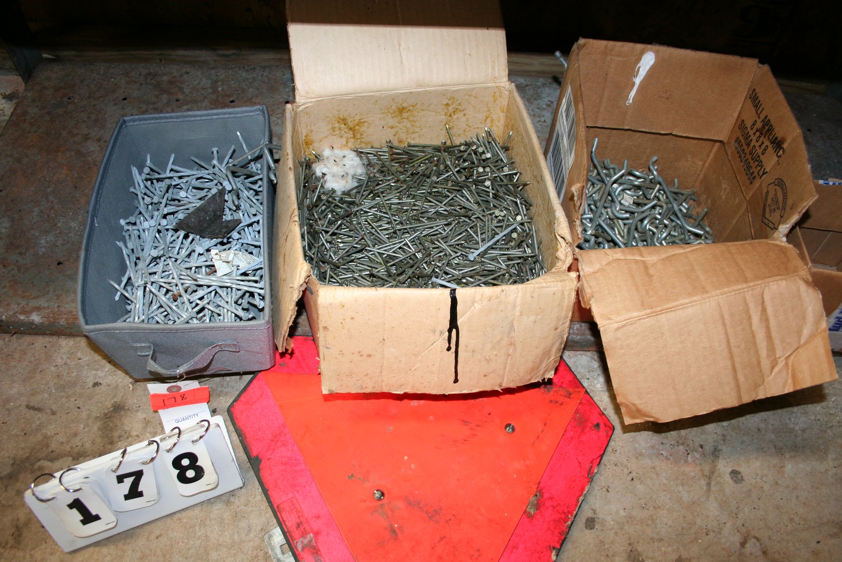 Image for Nails, Safety Placer