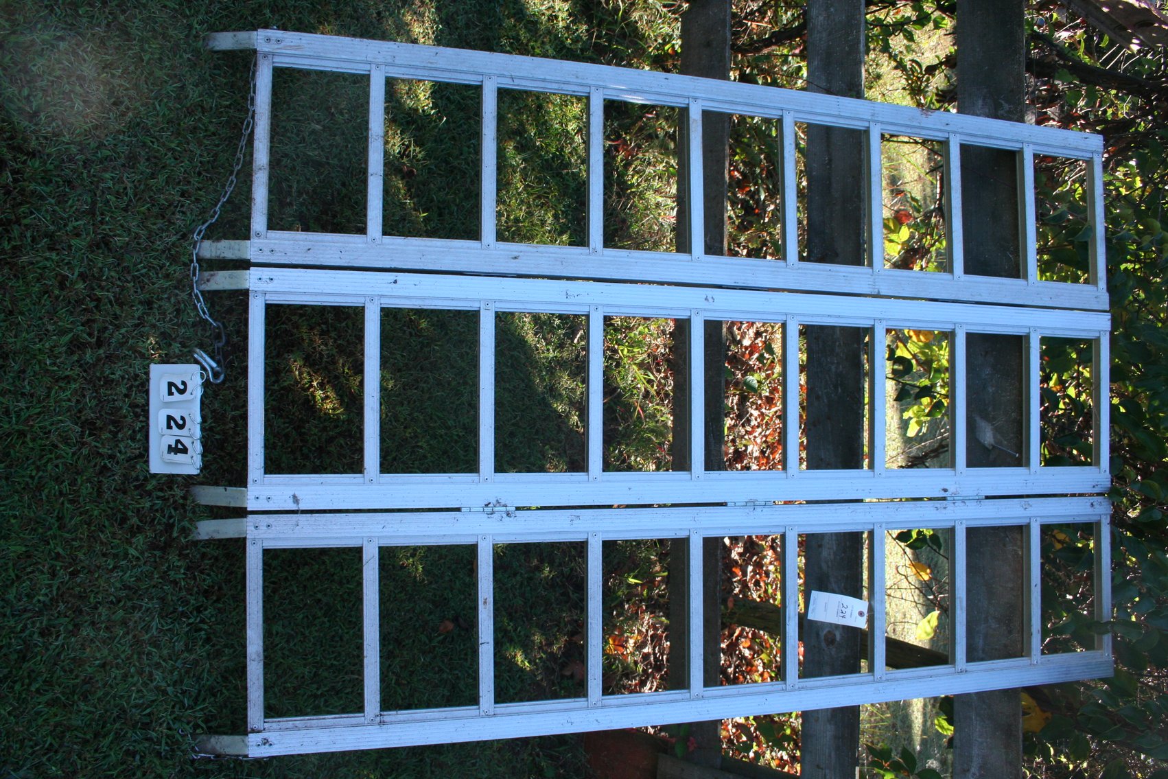 Image for Tri-Fold Aluminum Ramp