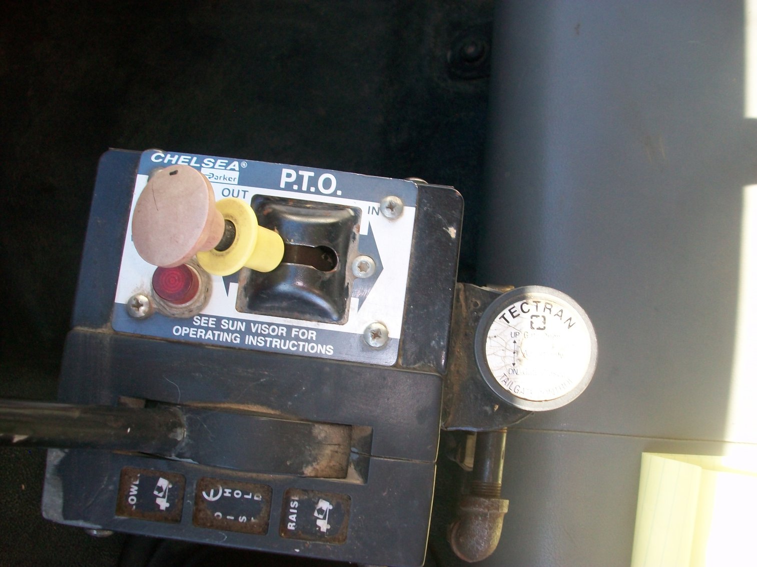 Image for 2008 Blue Diamond Ford F-750 Dump Truck.