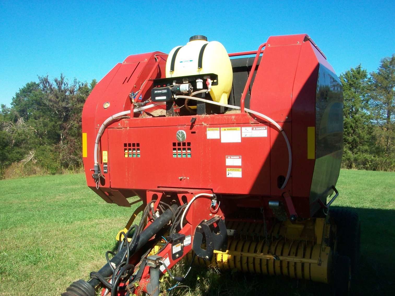 Image for 2013 New Holland Round Baler-Silage Special