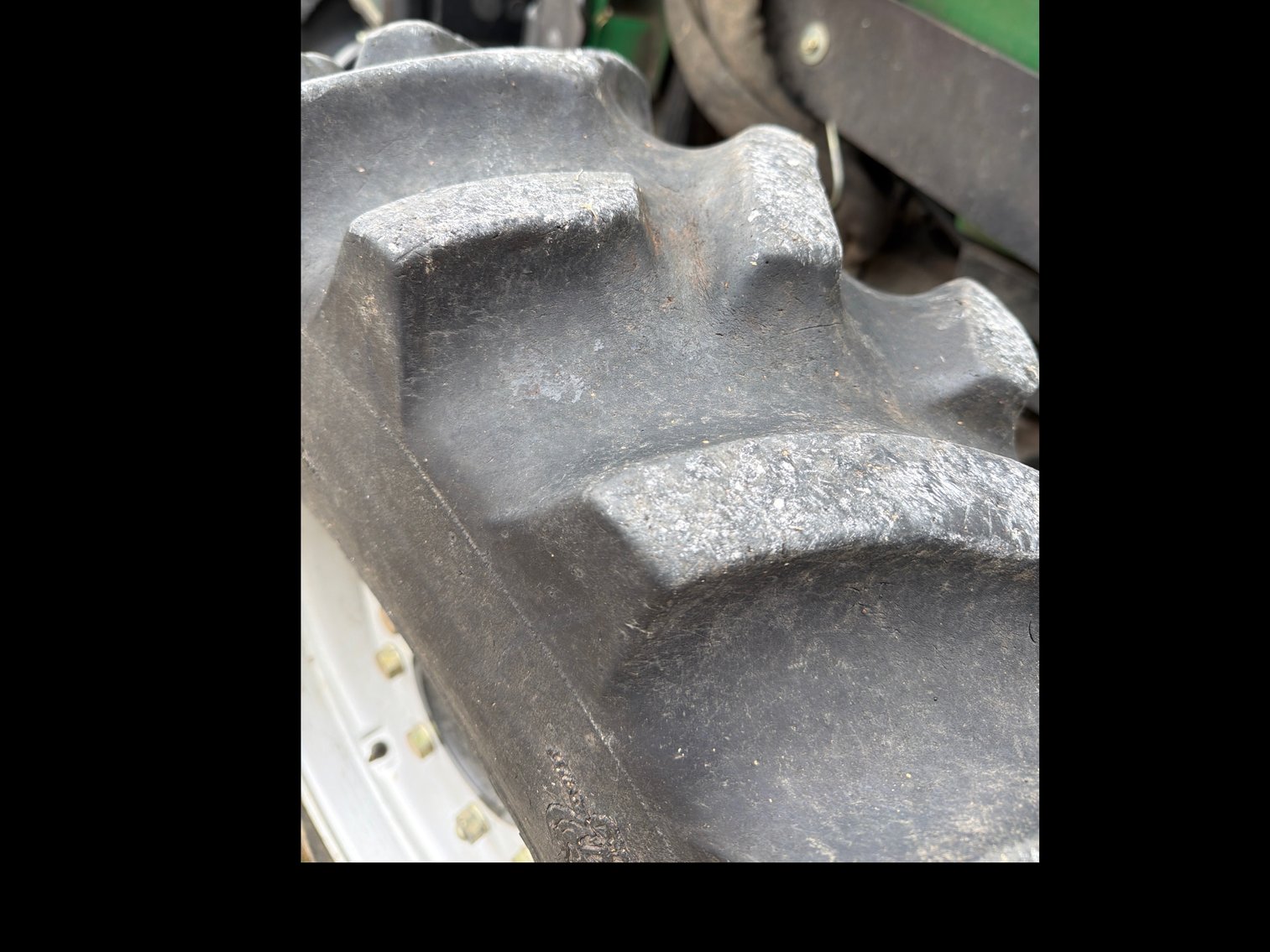 Image for 2007 Montana Tractor