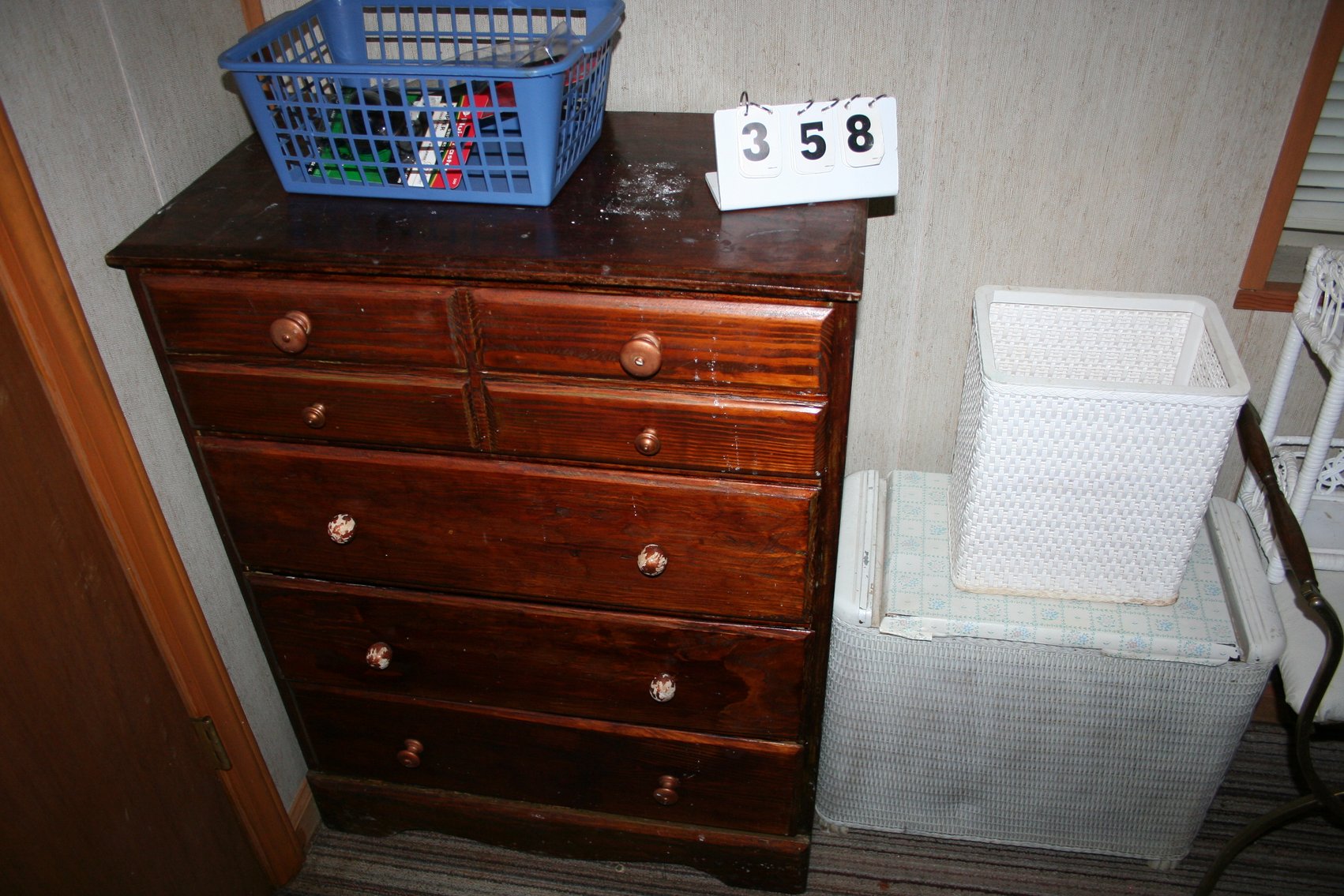 Image for Chest & misc items